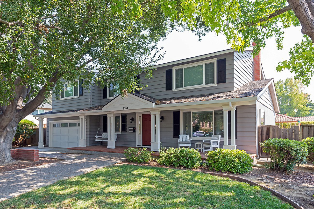 Home-exterior-remodeling-project-in-Sunnyvale-to-reflect-a-traditional-taste