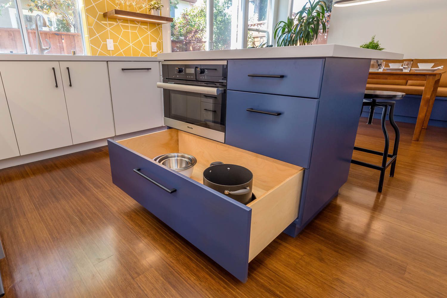One-kitchen-remodel-mistake-is-the-lack-of-storage-space
